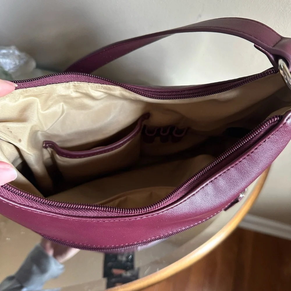 Giani Bernini Leather Hobo Bag Wine Color